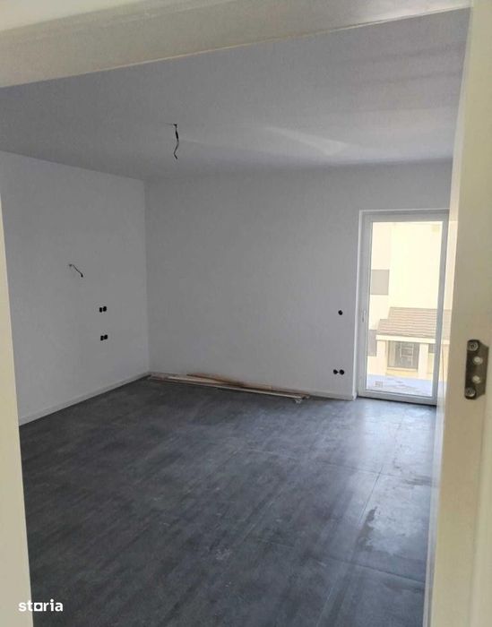 Casa individuala | 5 camere | 160mp utili | Campenesti - intrare