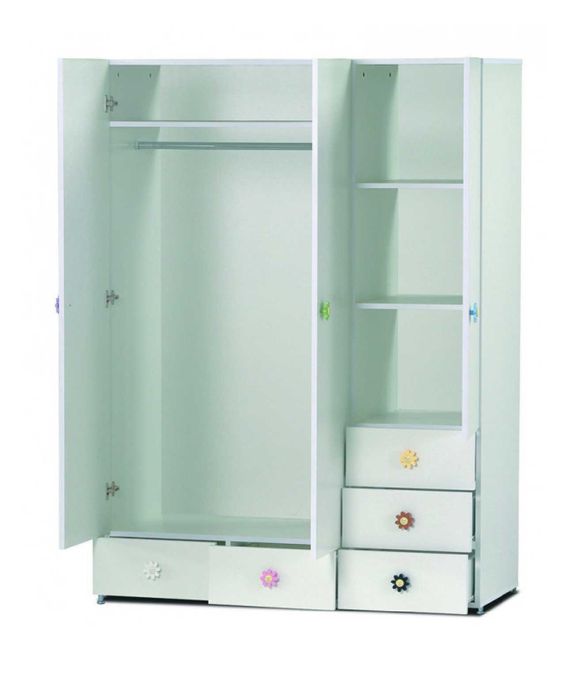 Детски трикрилен гардероб