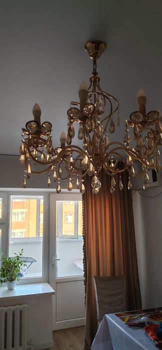 Продам люстру,  Люстра