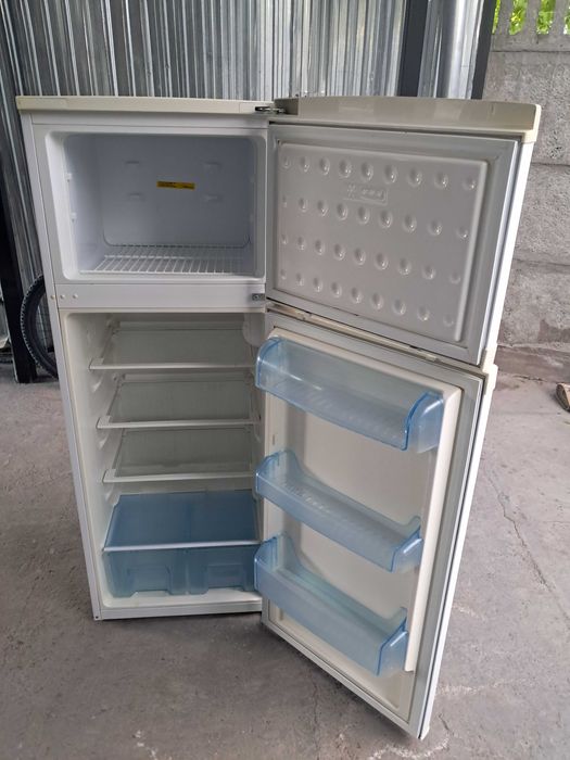 Холодильник в хорошем слстоянии