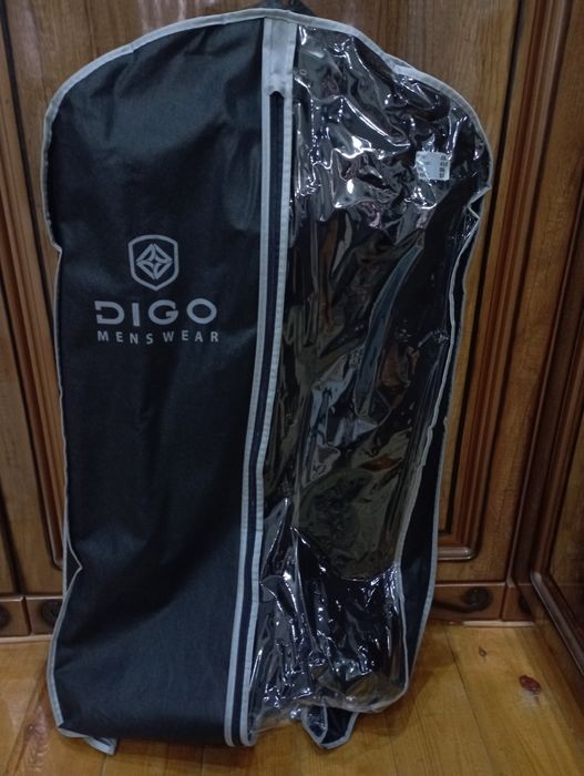 Пальто мужское черного цвета