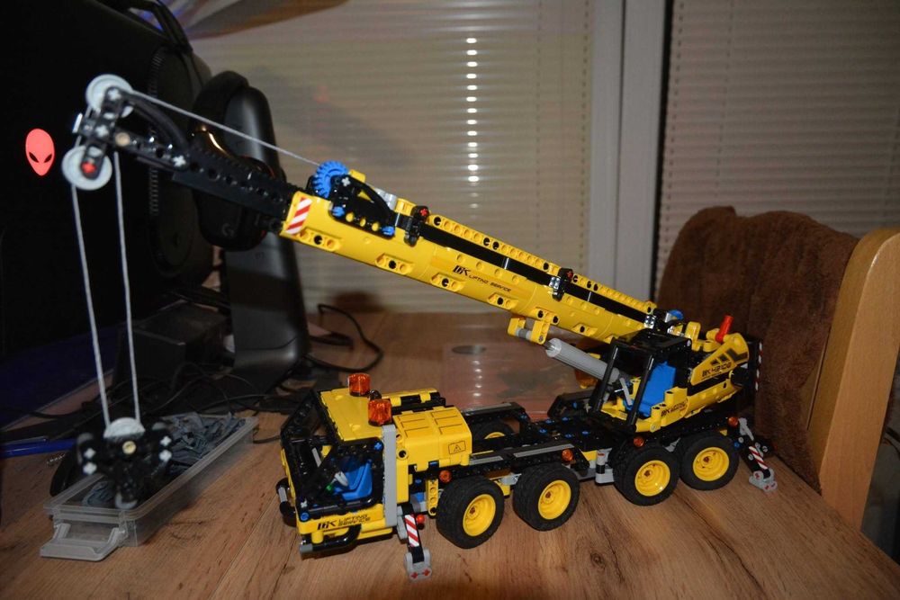 Комплекти LEGO за продажба