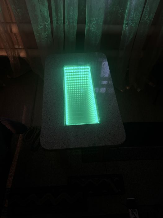 Журнальный стол из камня