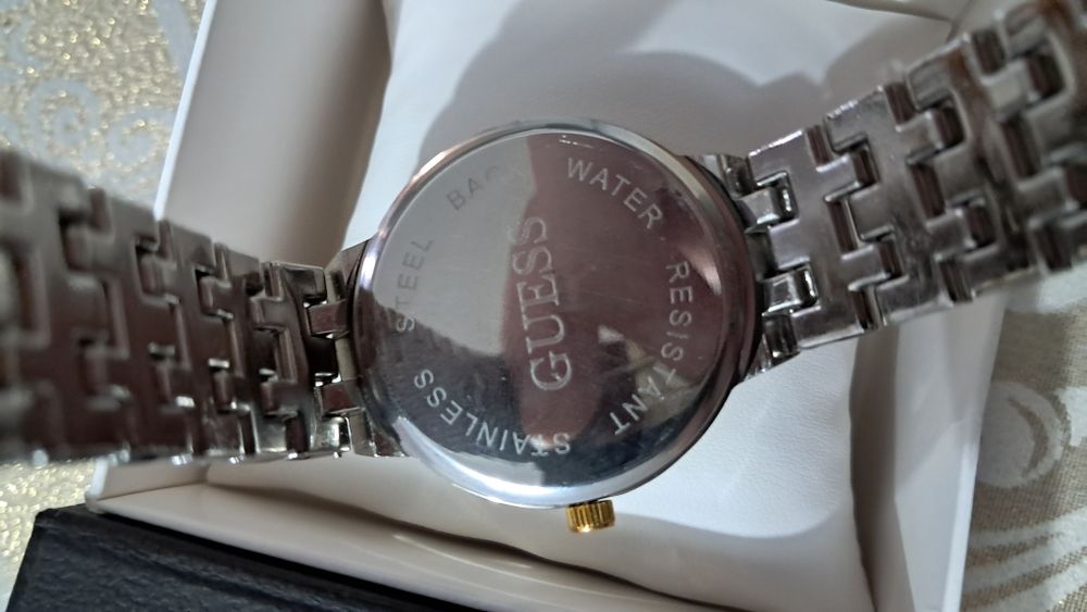 Ceas de dama guess