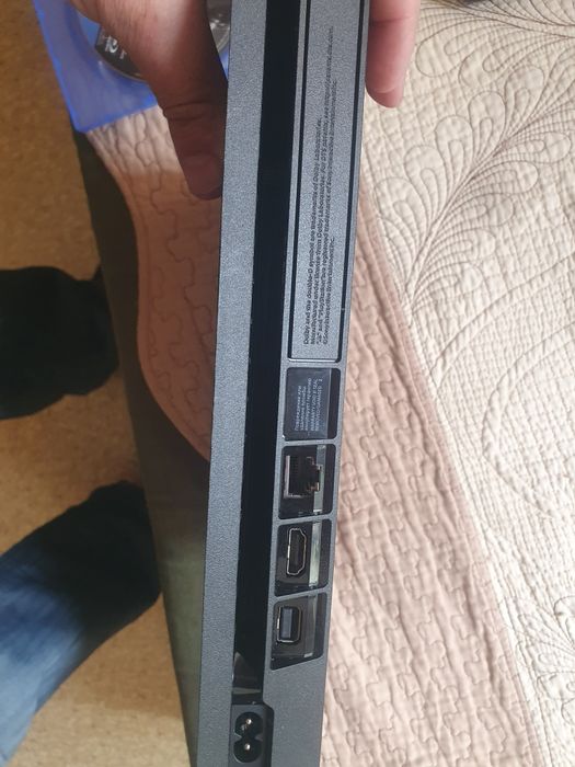 Sony playstation 4 slim срочна 1000гб