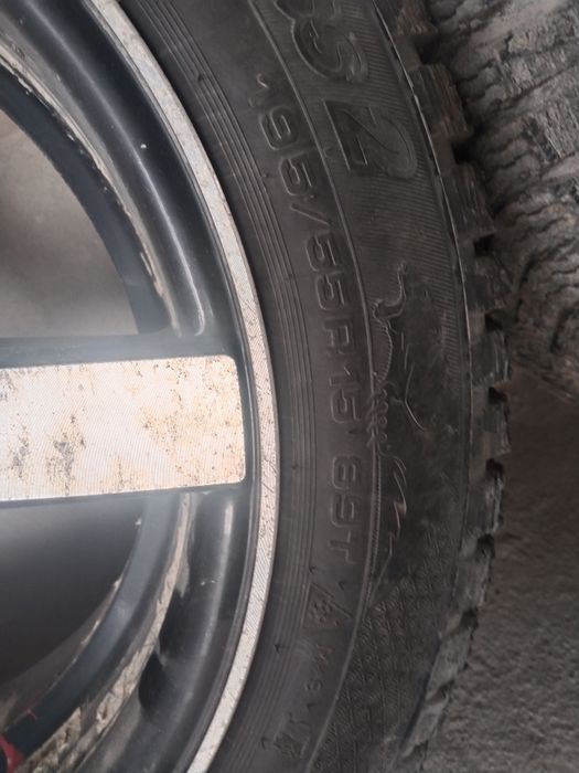 Продам Колесо комплект