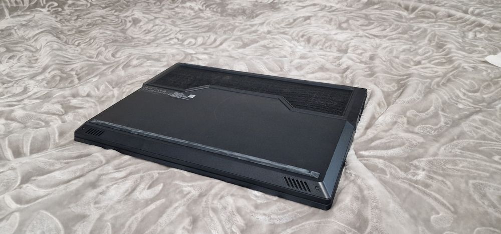 Lenovo legion RTX 2060 6Gb 17.3 inch  144 Hertz