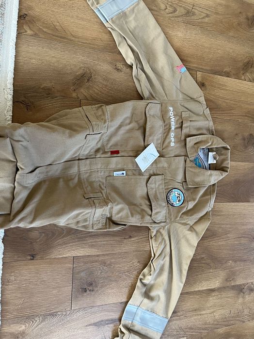 Комбинезон для электриков