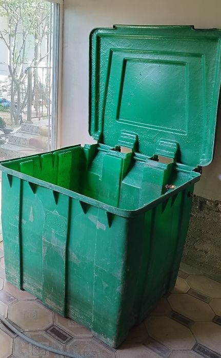 Пластмассовый Контейнер (Ёмкость, Бак) для воды или мусора