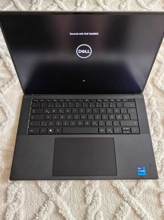 Нов XPS 15 9520 i7 12700H, 64GB DDR5 Ram, 1TB Nvme