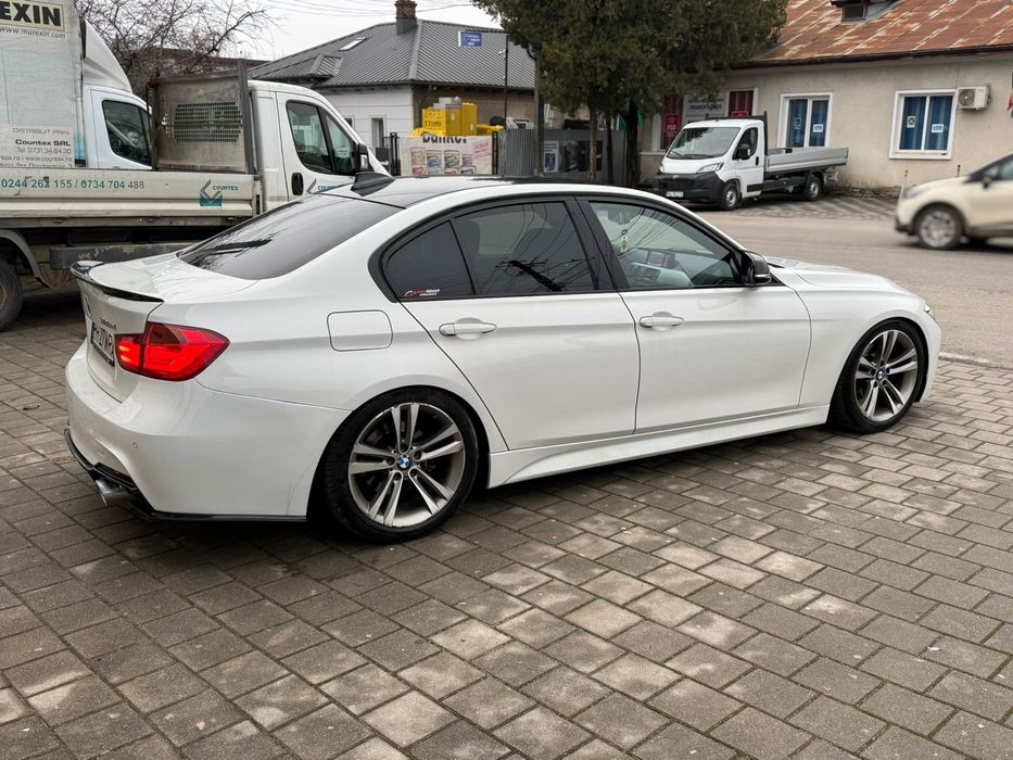 BMW F30 320d M pachet 8hp sport