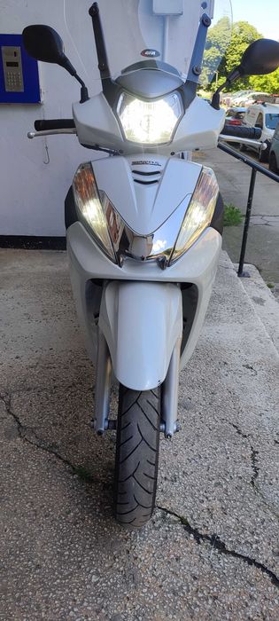 Honda sh300i ABS LED