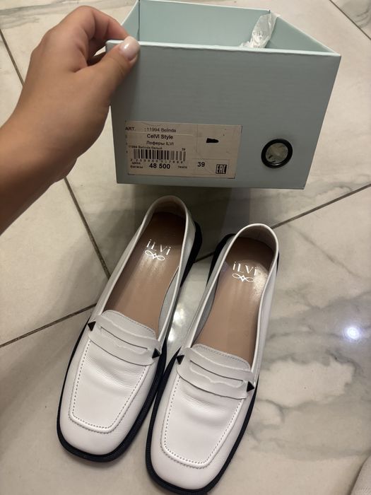Лоферы состояние новых 39 размер