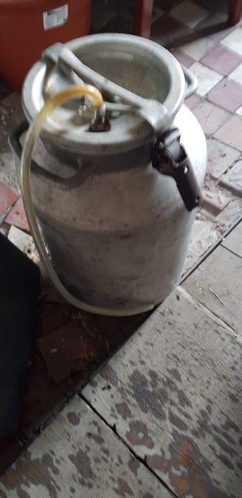 Продам флягу 20 литров