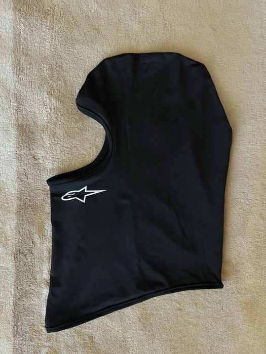 Cagula neagra de moto