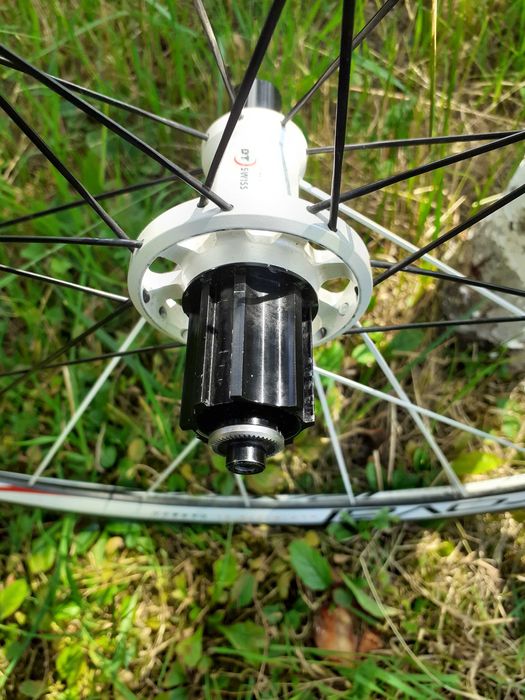 Roti cursiera Roval Alpiniste SL, ultralight 1050 g