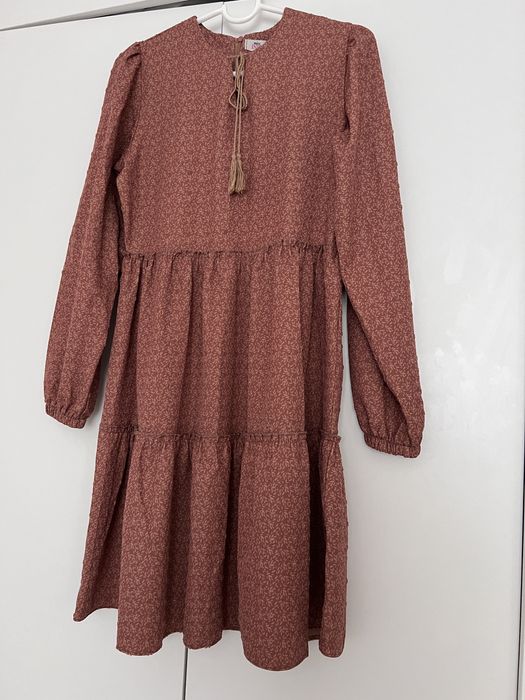 Платье и вещи для женщины