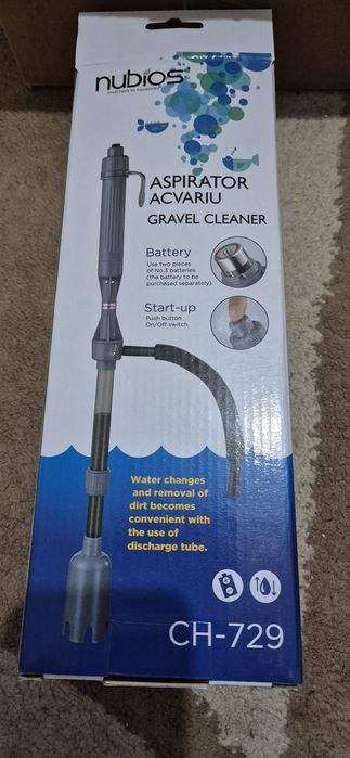 Accesorii acvariu pompa 2000 l/h,incalzitor etc