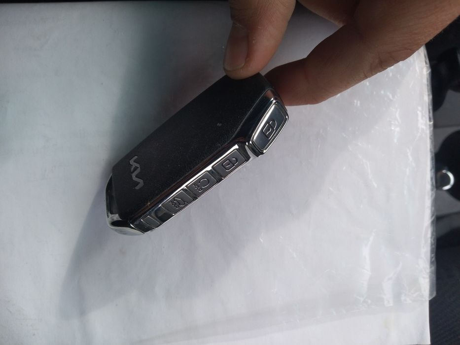 Moshinani Pulit kia.   Kalit