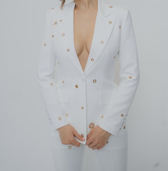 Costum elegant alb/negru