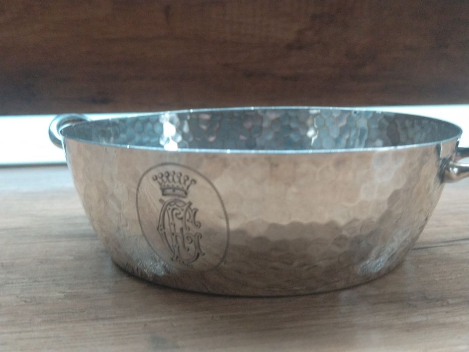 Продавам сребърна купа Франц Салватор Австрийски ерцхерцог 1866-1939