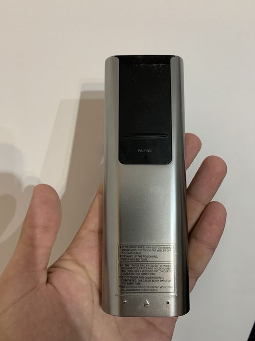 Vând telecomandă Samsung Smart Touch Control RMTCPE1