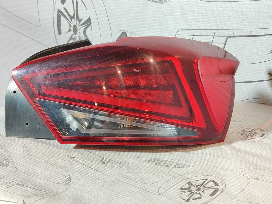 Stop aripă spate dreaptă Hatchback Seat Ibiza V KJ 2018 1.0 Benzină Cod OEM: 6F0945208J (5G3)