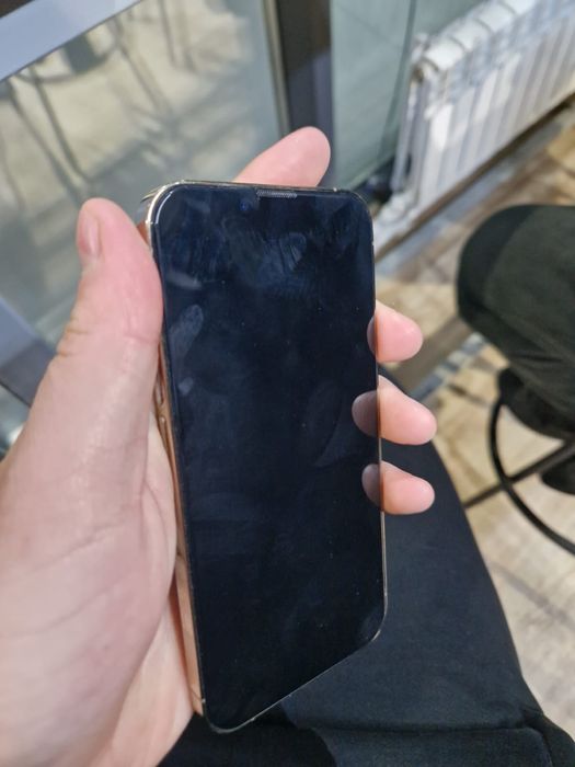 Продам iphone 13 pro