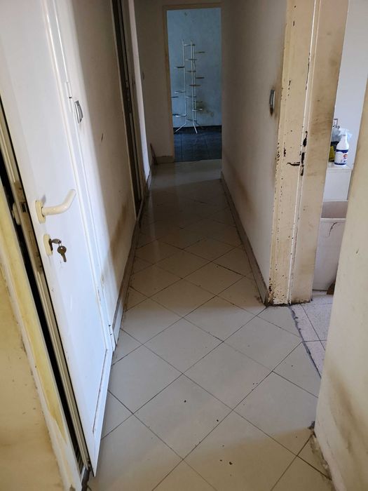 Продава се Четиристаен апартамент в Русе, Център - 112 кв.м за 1027 €/кв.м - Снимка #7