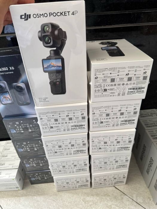 DJI Osmo Pocket 4P Vlog Combo