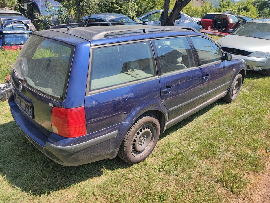 Пасат б5 2.3 бензин с газ 4х4 на части