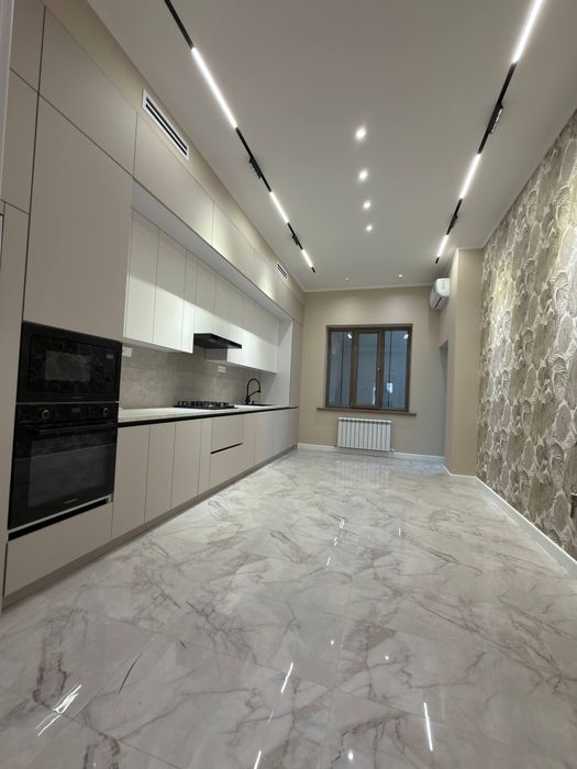 Срочно Срочно продаётся ЛЮКС Дом самом центре Циалковского