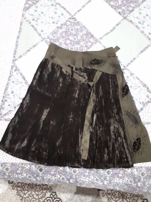 Юбки женские продам