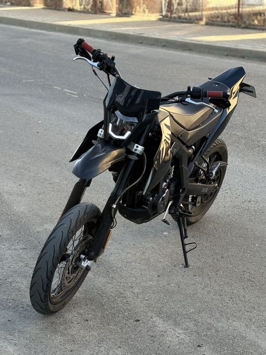 Supermoto Aprilia sx 125 2019 A1