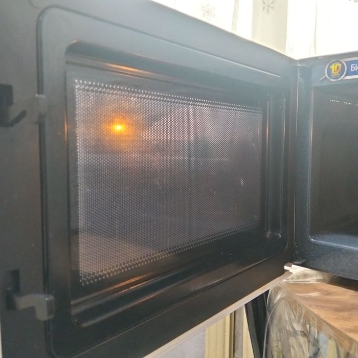 Продам микроволновку Samsung