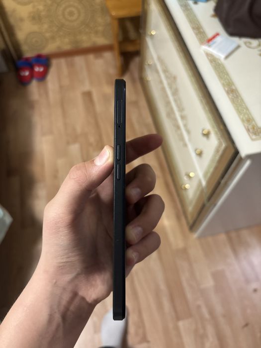 Oppo A77s продаю