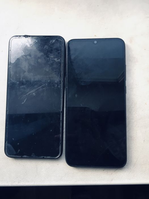 Продаю Три телефона Айфон самсунг редми