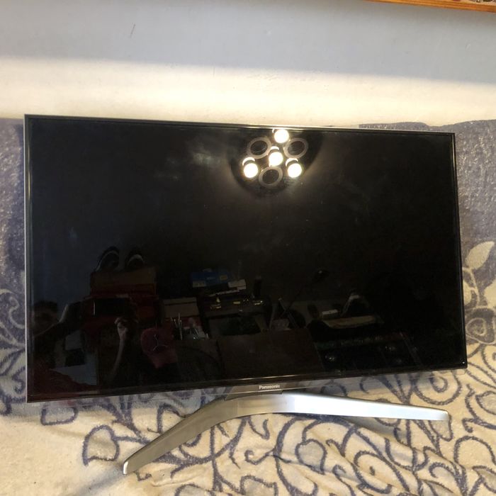 Tv panasonic 200 lei