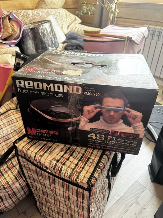 Мультиварка redmond