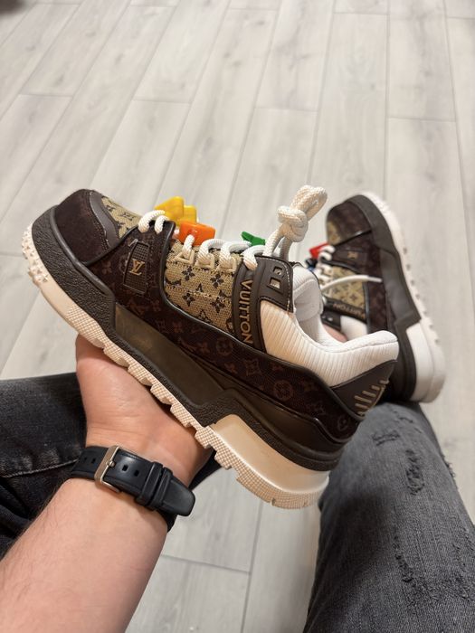 Adidasi Barbati Louise Vuitton Maxi Trainer Maro!