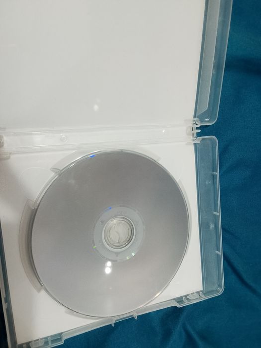 Продам диск "GTA V" даю гарантию