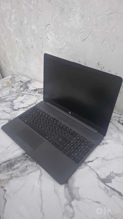 Ноутбук HP 255 G8