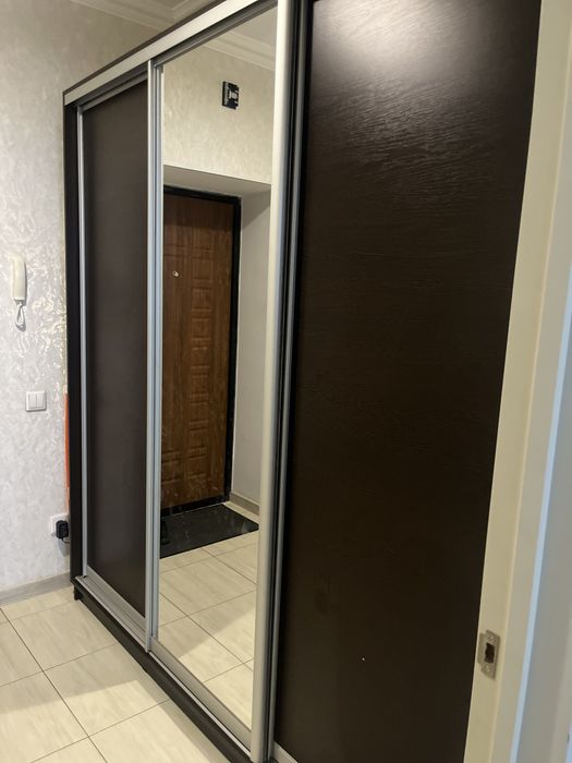 Продаю Шкаф сенатора