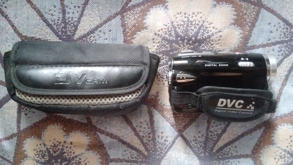 Продаеться цифровая видео камера DVS 3.0. Нужен ремонт