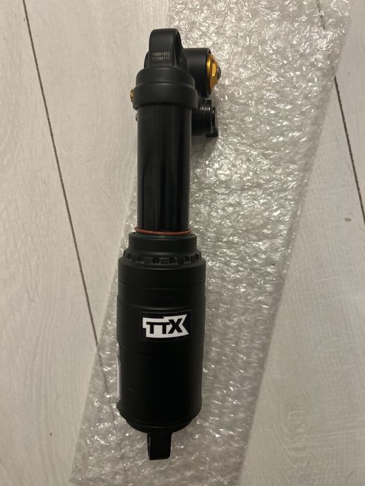 Ohlins ttx2 230/65