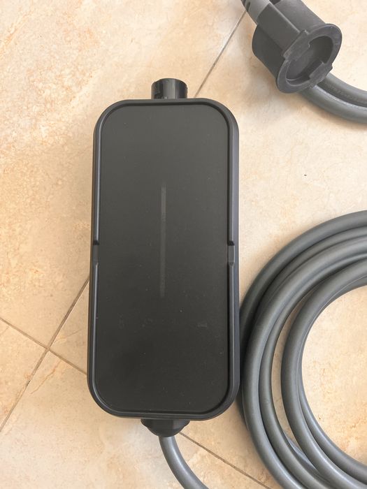 BMW Flexible fast charger 2 11 kW зарядно за електромобил type 2