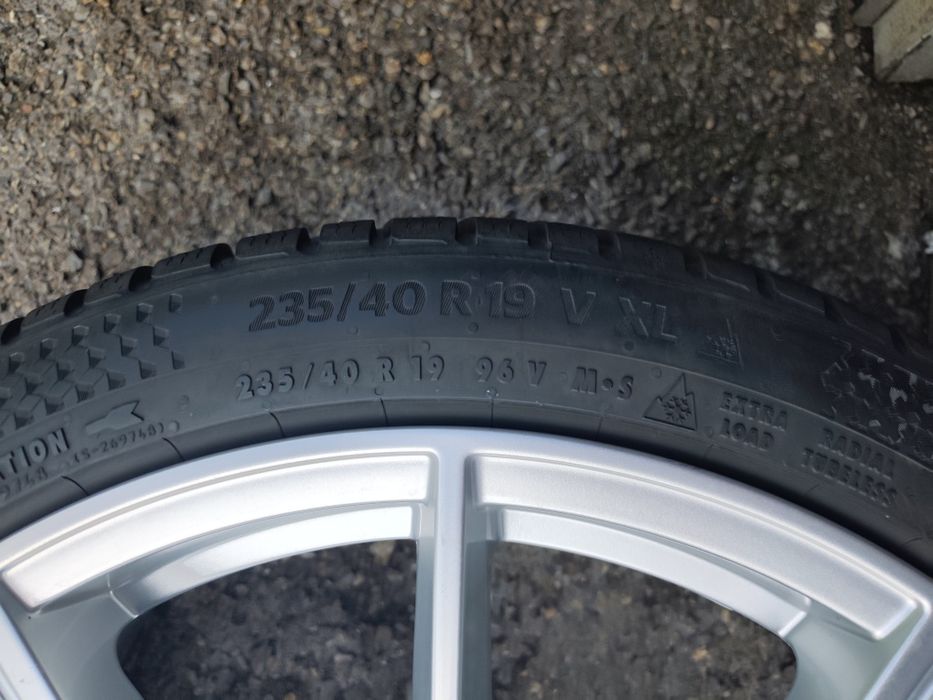 235/40/19" 4бр Continental winter contact ts870p,dot3824,7mm