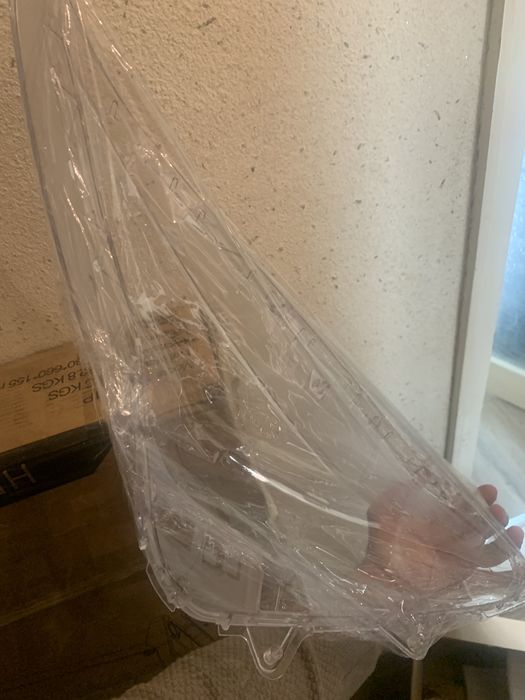 стъкло капак ляф фар мазда 3 2017