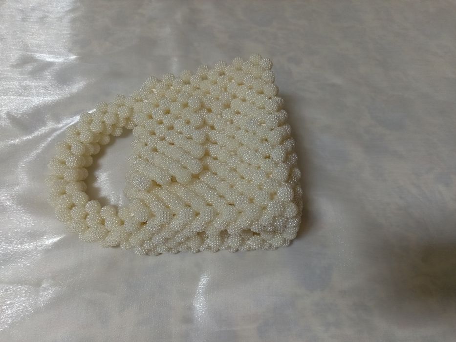 (bodiroq) munchoqli sumka