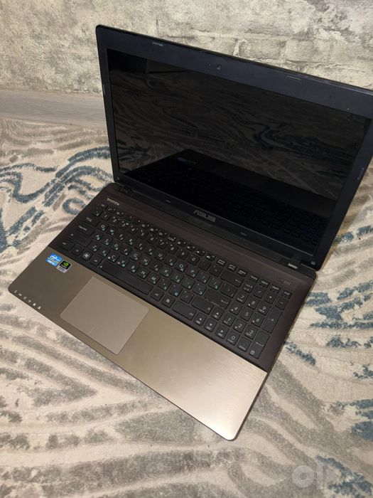 Ноутбук ASUS 2012
